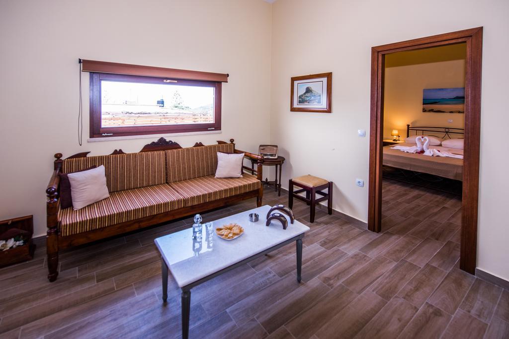 Lardas Luxury Country House Kíssamos Екстериор снимка